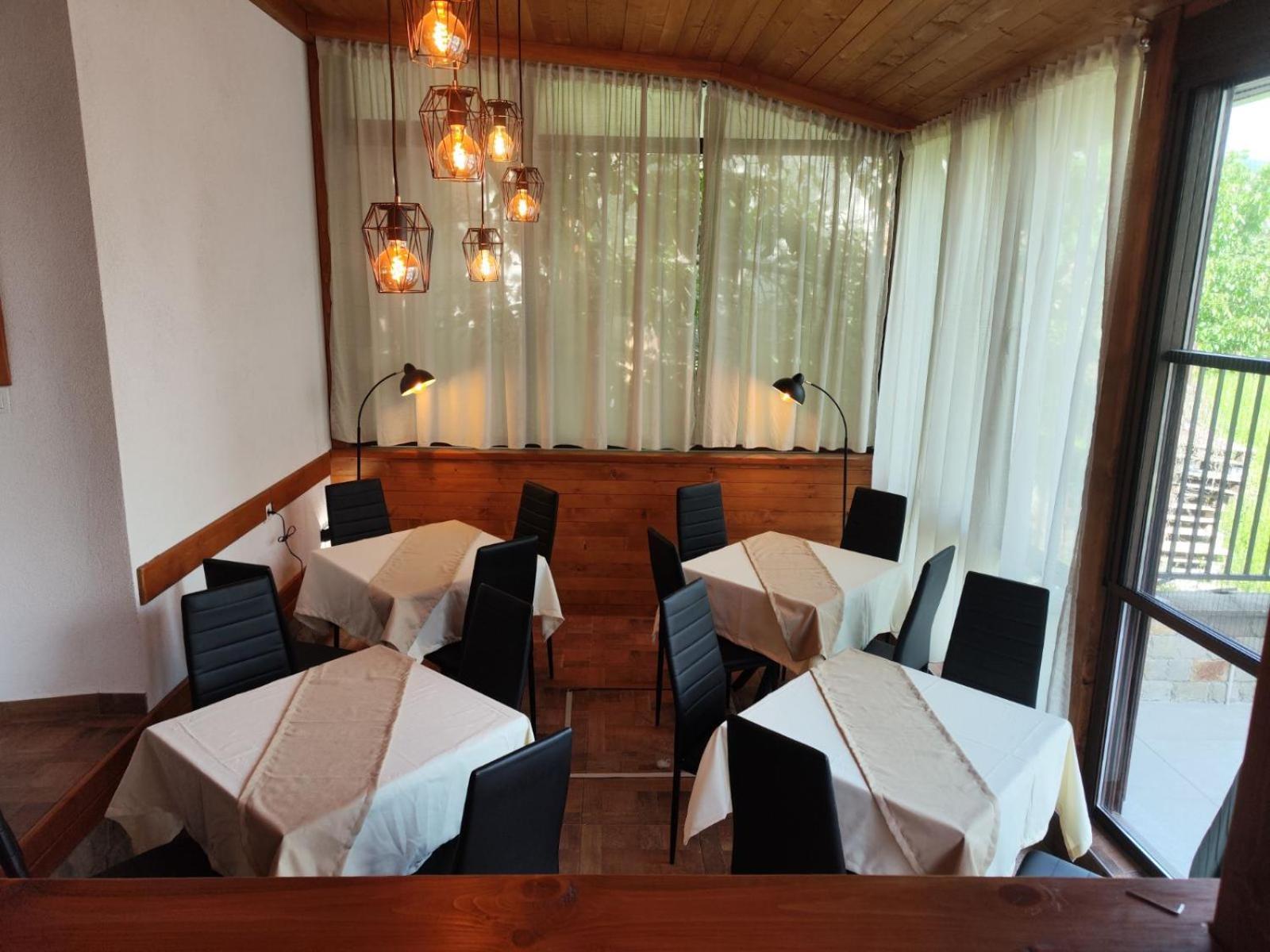 Hotel Twin House à Ognyanovo  Extérieur photo